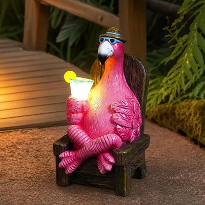 Obrázek produktu pro Solární zahradní soška flaminka
