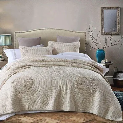 Produktbild von Bettüberwurf Beige Gewattet - 240x260cm