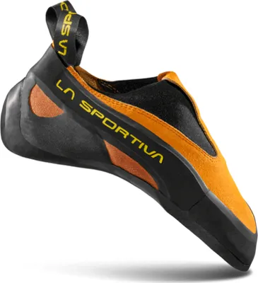 Kletterschuh "Cobra" von La Sportiva in Orange und Schwarz; ideal für das Klettern.