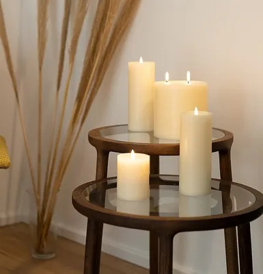 Produktbild von UYUNI Lighting LED Kerze PILLAR tiefer Docht 7,8 x 20 cm ivory