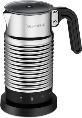 Produktbild von NESPRESSO Aeroccino 4 Milchaufschäumer Silber – Elektrischer Milchaufschäumer für heißen und kalten Milchschaum, warme Milch und Kaffeespezialitäten