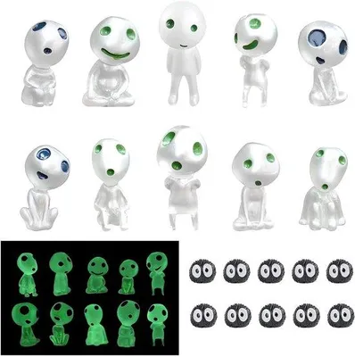 Productafbeelding van Miniatuur set van houten figuurtjes met bosgeesten - 20 kleine poppetjes