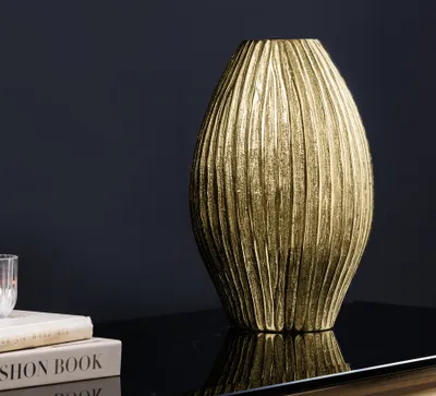 Produktbild von riess-ambiente Deko-Vase ELEGANCE 35cm gold antik Metall Hammerschlag Design Blumenvase Dekoration