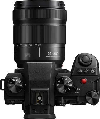 Image de Panasonic Lumix S 28-200mm f/4-7.1 Macro O.I.S. lens