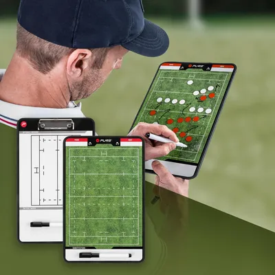 Produktbild von Pure2Improve Taktiktafel Rugby, 34,5x21,5 cm, mit Zubehör, Whiteboard-Marker-Stift und Magnete, Doppelseitige Magnettafel Taktikboard Taktikbrett Tactic Board Coach Board Trainingsboard Taktikmappe
