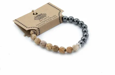 Produktbild von Armband aus geschnitztem Edelstein – Magnetisches Bänder-Jaspis
