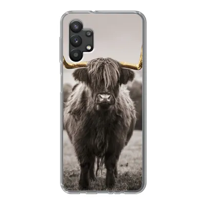 Produktbild von MuchoWow® Handyhülle Schutzhülle Hülle für Samsung Galaxy A32 5G Schottischer Highlander - Gold - Hörner Silikon Softcase Handy Hülle - Softcase