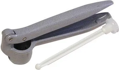 Produktbild von knoblauchpresse 15cm aus Metall.gefärbt mit PH-Reiniger, bunt gemischt