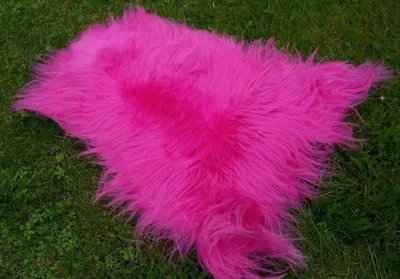 Produktbild von Echtes Premium Island Schaffell Lammfell Fell Top Gegerbt Fuchsia Pink 110-120Cm