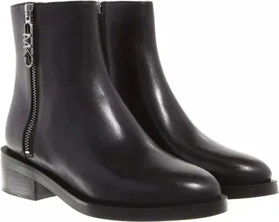 Produktbild von Michael Kors Regan Flat Bootie Black black A0210344