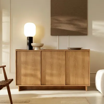 Productafbeelding van Kommode SUNA 147, dressoir Karamell Eikenhout, 3 deuren met push-to-open mechanisme
