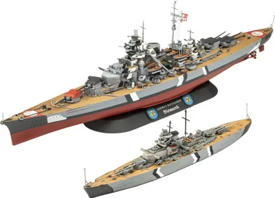 Produktbild von Geschenkset The Legendary Bismarck (1:700&1:1200), Revell Modellbausatz mit Basiszubehör