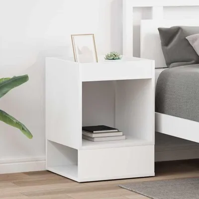 Produktbild von Set aus 2 weißen Beistelltischen, modernes Design