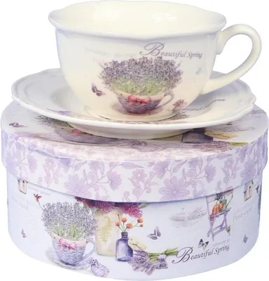 Produktbild von Keramiktasse und Untertasse mit Weidenvase in einer Geschenkbox