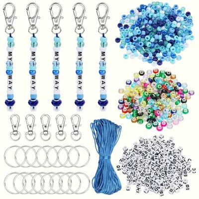 Productafbeelding van Knutselset sleutelhanger, 750 blauwe kralen met letters en ringetjes