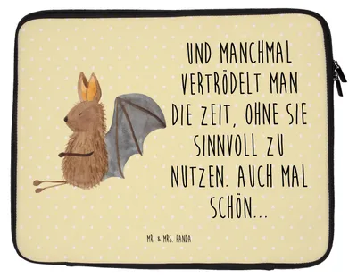 Produktbild von Mr. & Mrs. Panda Laptop Tasche Fledermaus Sitzen 33 x 42 cm - Gelb Pastell - Geschenk, Lustige Sprüche, Laptoptasche, Motivation, Laptophülle, Sleeve, Fledermäuse, Hülle