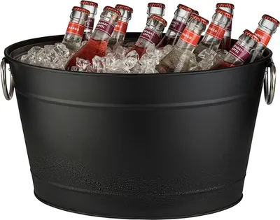 Zdjęcie produktu dla Taca na napoje TIN wykonana z galwanizowanego metalu w kolorze czarnym z wkładką z PVC Pojemność: 11 litrów WxDxH: 40 x 28 x 22 cm