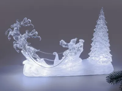 Produktbild von LED Dekofigur Santa mit Rentieren und Baum L. 33cm Acryl mit Licht  Formano W25