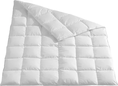 Produktbild von Traumschlaf Daunendecke Diamant medium, Füllung: 100% Gänsedaunen 155x220 cm
