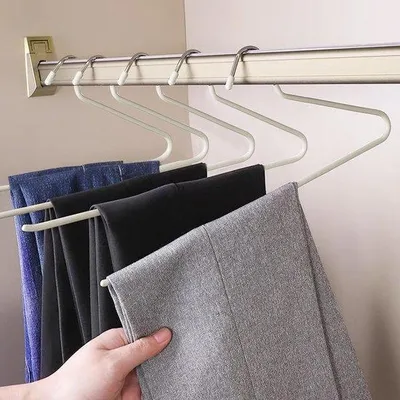 Produktbild von Famanu Hosenbügel Set von 5 – Antirutsch und platzsparend für Hosen und Jeans