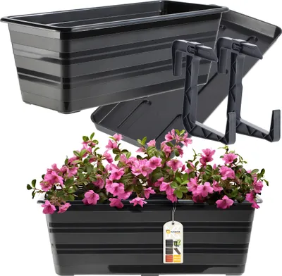 Produktbild von KADAX Blumenkasten mit Untersatz und Balkonkastenhalterung "Cati", aus Kunststoff, Blumentopf für Balkon, 40 cm, Anthrazit