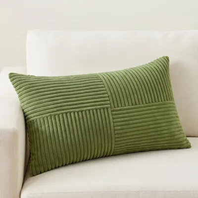 Productafbeelding van Zachte Corduroy Kussensloop in Grasgroen (50 x 70 cm)