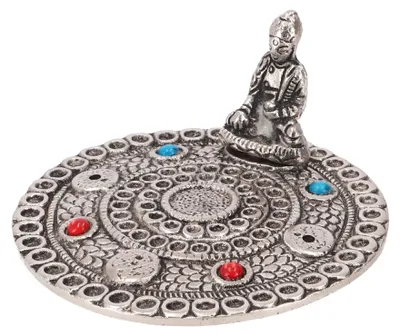Produktbild von Runder Weißmetall Räucherteller - Buddha, Silber-Farben, 4,5*10*10 cm, Räucherstäbchen Halter