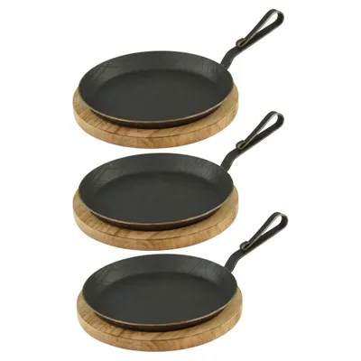 Produktbild von Servierpfanne aus Schmiedeeisen gebogener Hakenstiel Ø 28 cm 3 Stück inklusive Brett