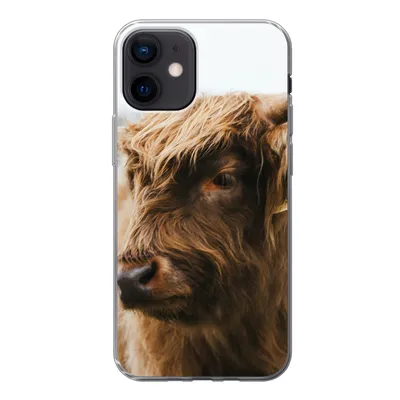 Produktbild von MuchoWow® Handyhülle Schutzhülle Hülle für iPhone 12 Schottischer Highlander - Tiere - Hörner Silikon Softcase Handy Hülle - Schutzhülle
