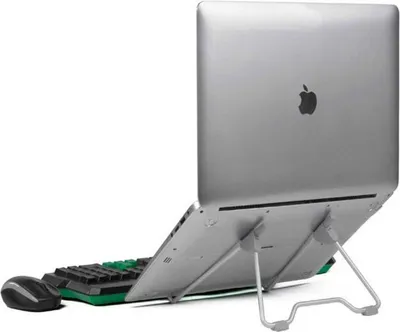 Immagine prodotto di CHPN – Supporto per laptop – Supporto pieghevole per laptop – Ideale per lavorare da casa – Supporto universale e regolabile per laptop – Realizzato in alluminio – Supporto compatto per laptop