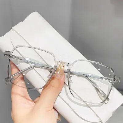 Produktbild von Blaulichtfilterbrille Uni Großer Rahmen Klare Sicht Starkes Scharnier Farbwechsel Transparent mit Rand Augenschutz Klare Blaulichtbrille Brille