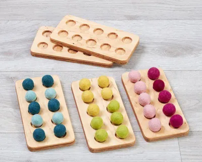 Produktbild von Cosy Lernspielzeug Filzball Zehnerrahmen Set aus 5 Stück