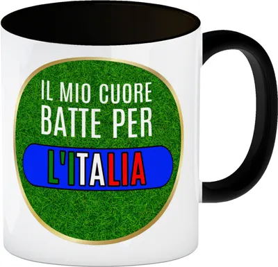 Produktbild von Il mio cuore batte per L'Italia Kaffeebecher Schwarz Calcio regiert dein Leben?