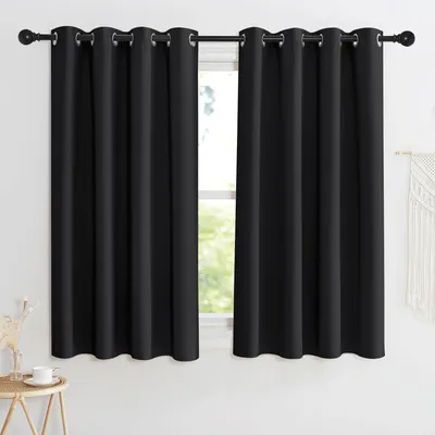 Produktbild von Schwarze Verdunklungsgardinen kurz 2er Set 145 x 140 cm