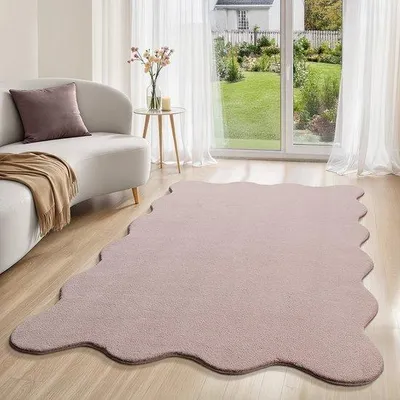 Produktbild von Unyqoos® Hochflor-Teppich Loft Shape – weicher hochpoliger Kunstfell‑Teppich, Blos (Blush), waschbar bis 30 °C, 120 x 160 cm, 100% Polyester