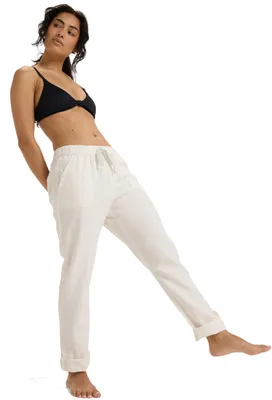 Imagen del producto de Pantalón cargo para mujer Roxy, modelo "On the Seashore", color blanco. Talla: XL