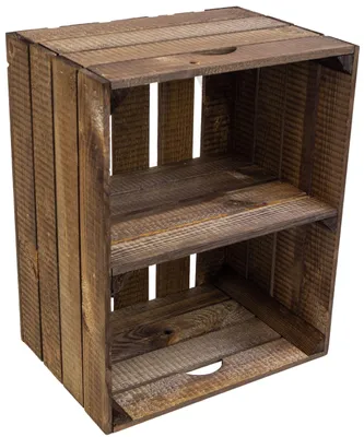 Immagine prodotto di Grande contenitore in legno realizzato con cassette per frutta e vino