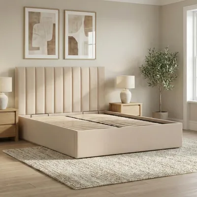Produktbild von Polsterbett POLLA 180x200 mit Holzlattenrost, Doppelbett ohne Bettkasten, Bett mit gepolstertem Kopfteil Beige Geflecht