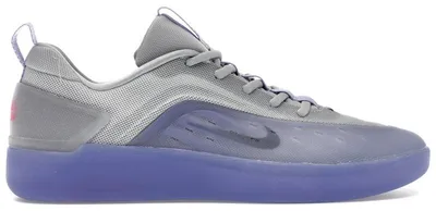 Immagine prodotto di Nike SB Zoom Nyjah 4, colore Light Thistle Wolf Grey, taglia EU 45.5