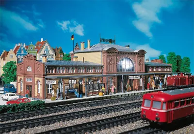 Produktbild von Faller 110115 - 1/87 / H0 Bahnhof Mittelstadt - Neu