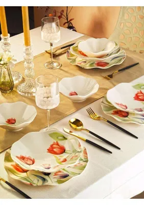 Produktbild von Hermia Concept, Hochwertiges 18-teiliges Dinner Set aus 100% Porzellan | 6 Servierplatten (26 x 26 x 2 cm), 6 Teller (21,5 x 21,5 x 3,5 cm), 6 Schalen (15,5 x 15,5 x 5 cm) | Spülmaschinenfest, nicht mikrowellengeeignet.