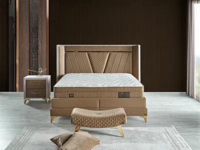 Produktbild von Schlafzimmer-Set "Elvina" – Bett mit Bettkasten mit Matratze, Nachttisch, Kommode, Bettbank-Braun