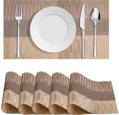 Immagine prodotto di Uniqoos® Set di 6 tovagliette – Tovagliette in PVC lavabili, dimensioni 45 x 30 cm, resistenti al calore fino a 80°C, antibatteriche e resistenti alla muffa, ideali per proteggere il tavolo da pranzo e la cucina