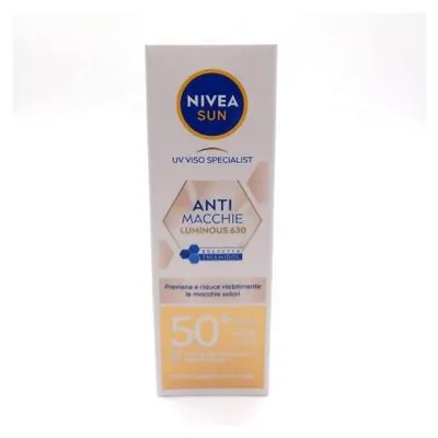 Produktbild von Nivea Sun Facial UV-leuchtendes Anti-Fleckenfluid SFP50+  40 ml
