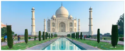 Produktbild von Wallario Wandbild aus Acryl, 200 x 80 cm, freischwebende Optik - Taj Mahal - Mausoleum in Indien