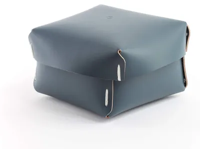 Imagen del producto de Caja de almacenamiento fabricada con cuero reciclado, sostenible y versátil, de 30x20x15 cm, ideal para cualquier estilo de decoración
