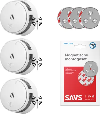 A product image showing three smoke detectors and a magnetic mounting kit.