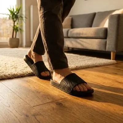 Produktbild von Hausschuhe Uni Gr. 36-45 Damen Herren Pantoffeln EVA rutschfest
