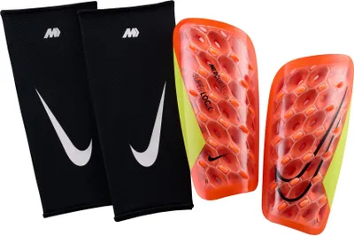 Obrázek produktu pro Ochranná známka Nike Mercurial Lite SuperLock DN3609-830 M (160-170cm)