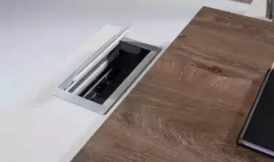 Produktbild von Designer Schreibtisch Exklusive Büromöbel Tisch Großer Chefschreibtisch